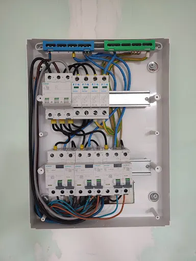 Instalacje elektryczne, pomiary elektryczne Damian Mielczarek