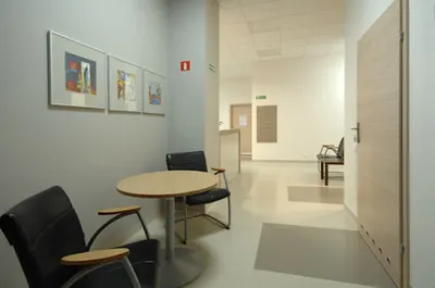 Dr n. med. Katarzyna Kondras Dermatolog Wenerolog Wideodermatoskopia Kriochirurgia Leczenie Trądziku Wypadanie włosów Łódź